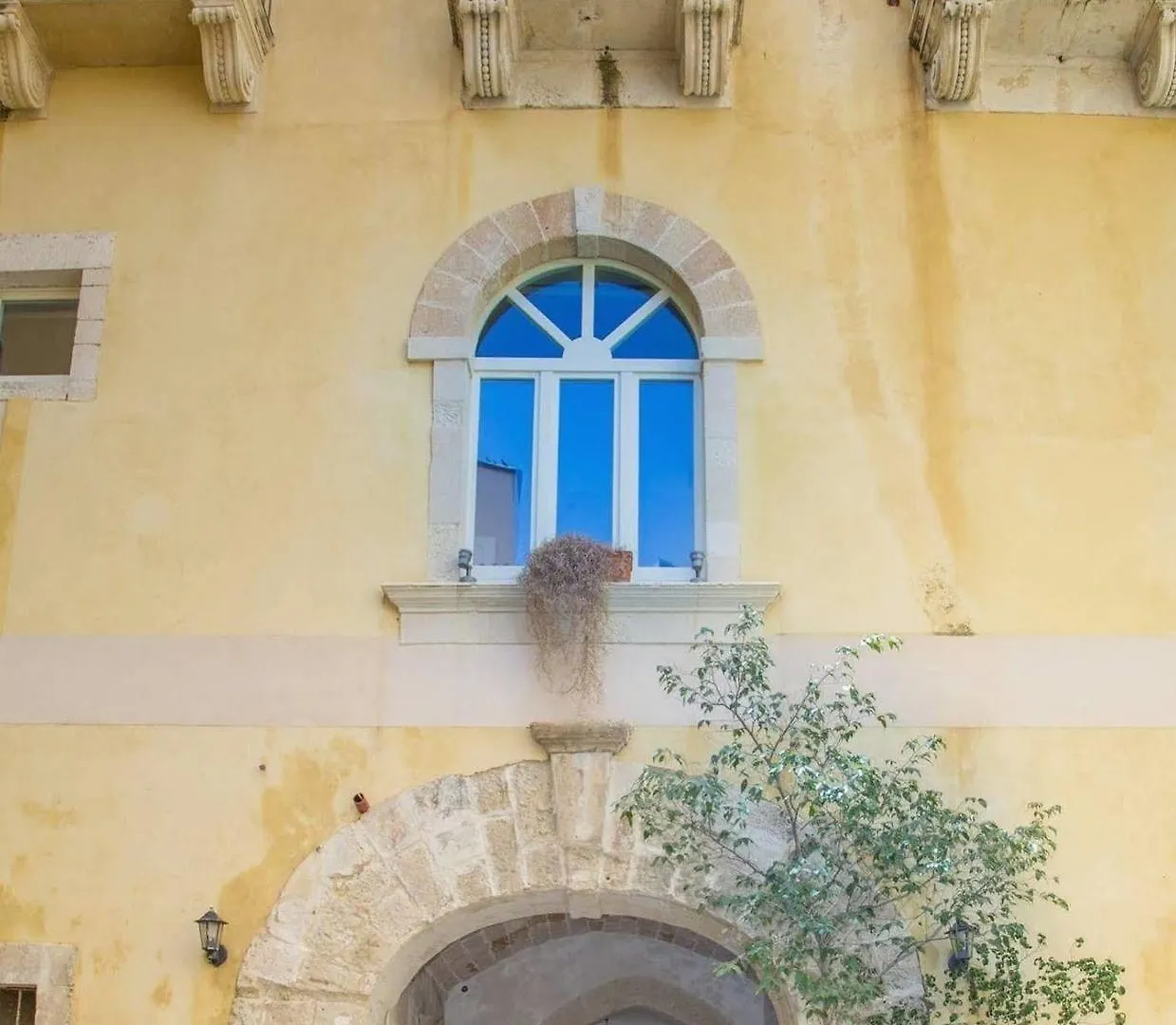 Residence Acropoli contacts